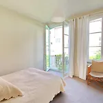 La Maison Du Fond Du Jardin