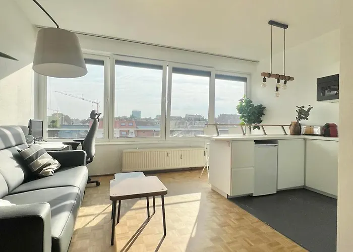 Petit Cocon A Ixelles - Quartier Europeen
