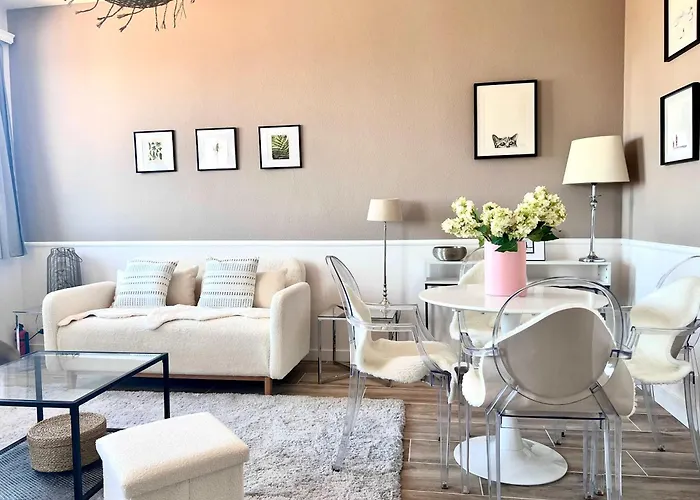 Apartment Close To Nato