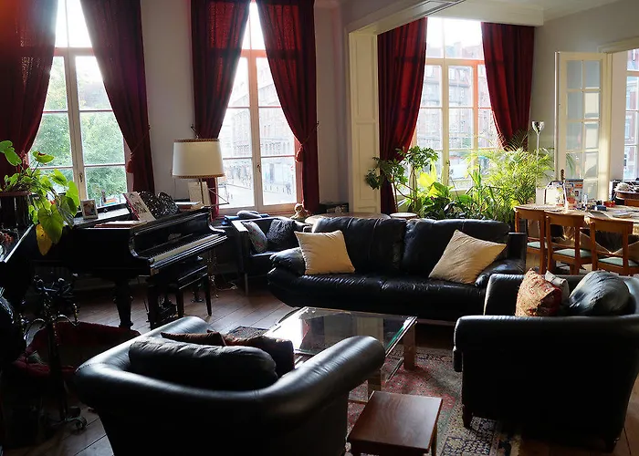 The Captaincy Guesthouse Brussels