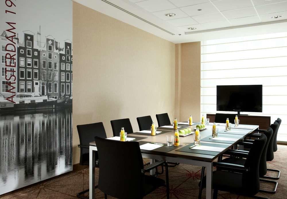 Hotel Courtyard By Marriott Brussels 4*