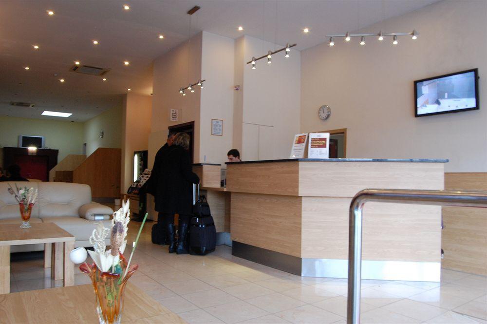 Ibis Centre Chatelain Hotel Bruxelles
