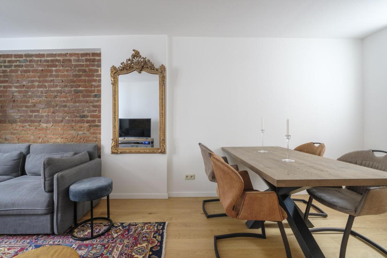 The Doms Flats Apartment *