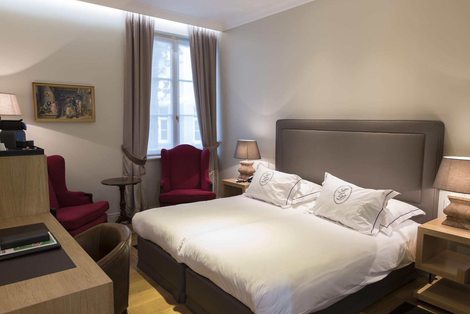 Le Dixseptieme Hotel