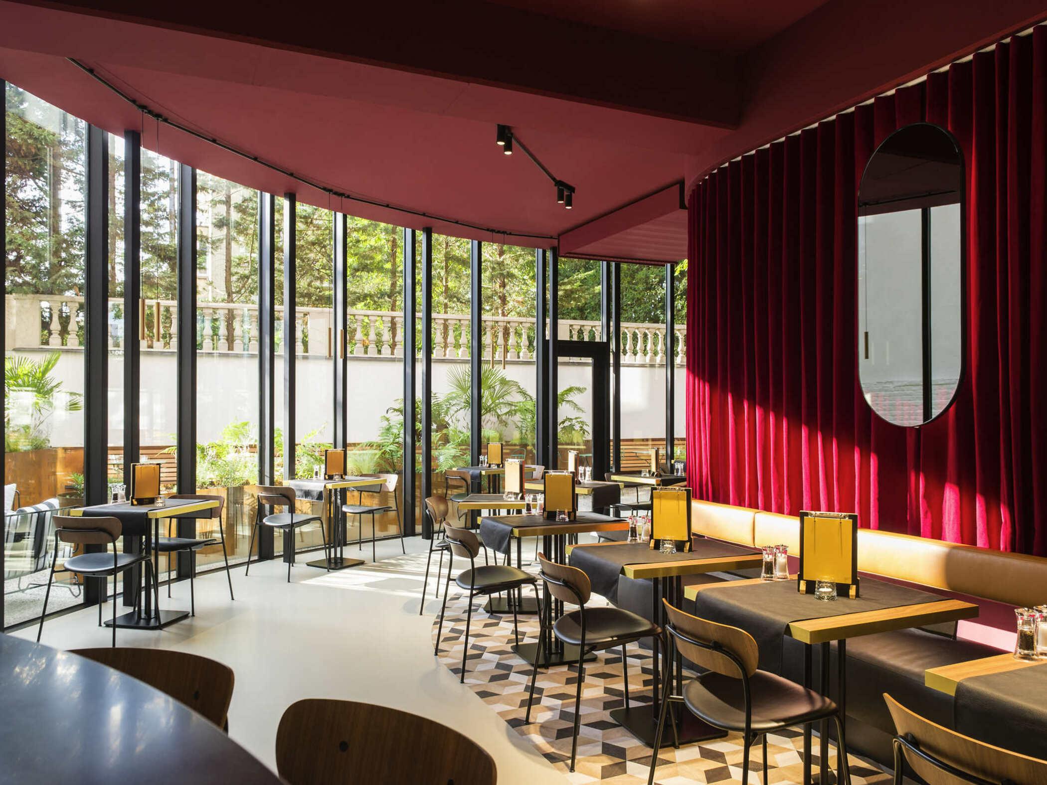 Ibis Centre Chatelain 3* Bruxelles