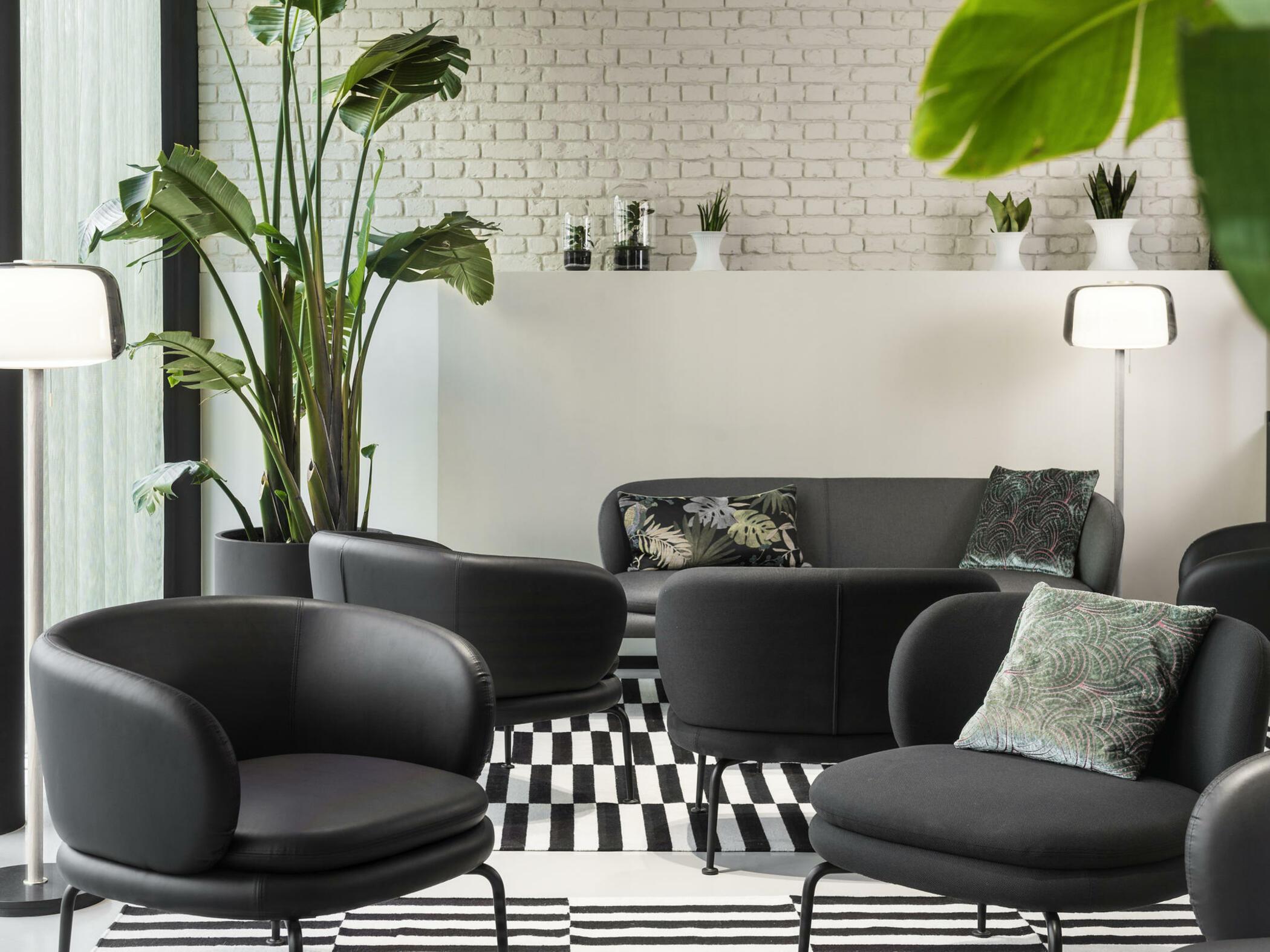 Ibis Centre Chatelain Hotel