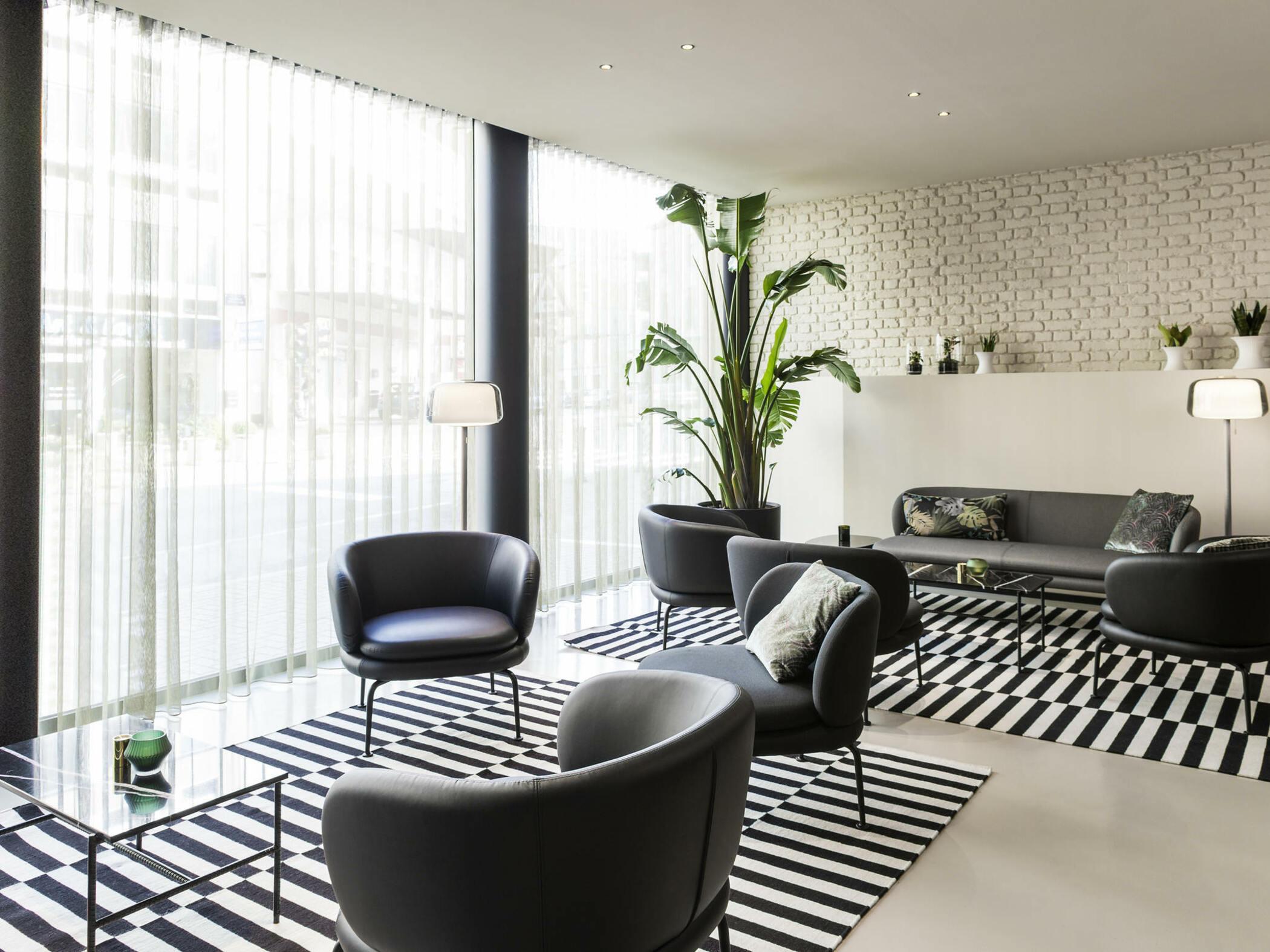 Ibis Centre Chatelain
