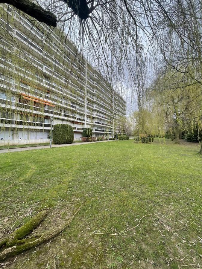 Super Calme Et Spacieux Dans Brussels