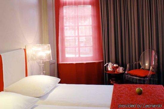 Monty Small Design 2* Brussel