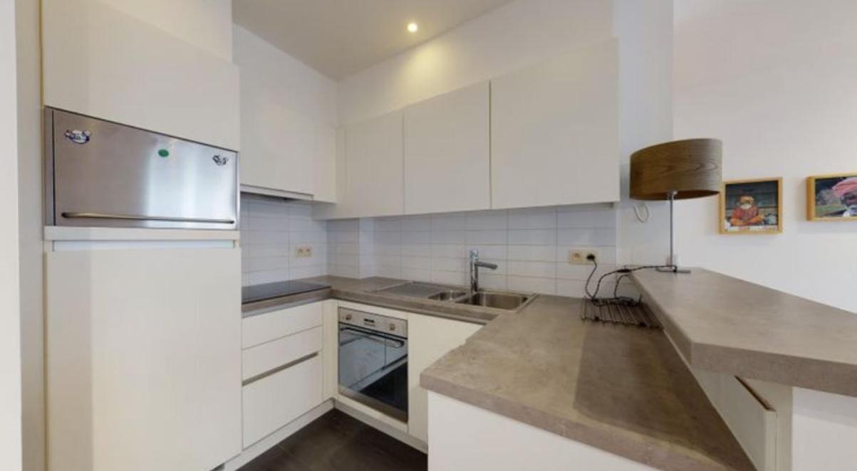 Beautiful Studio In Centre * Bruxelles