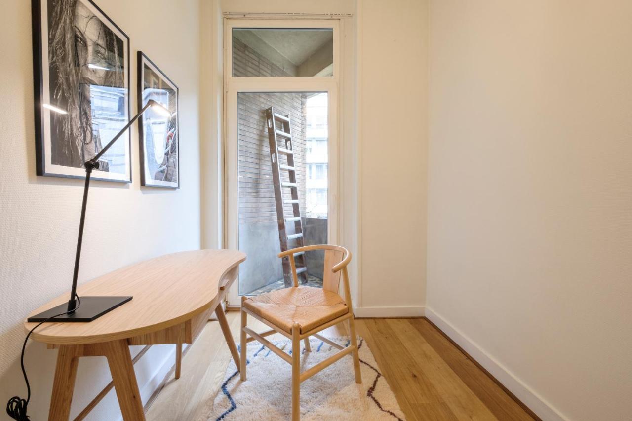 Beautiful 2 Bedrooms Ixelles Ponds Apartment *