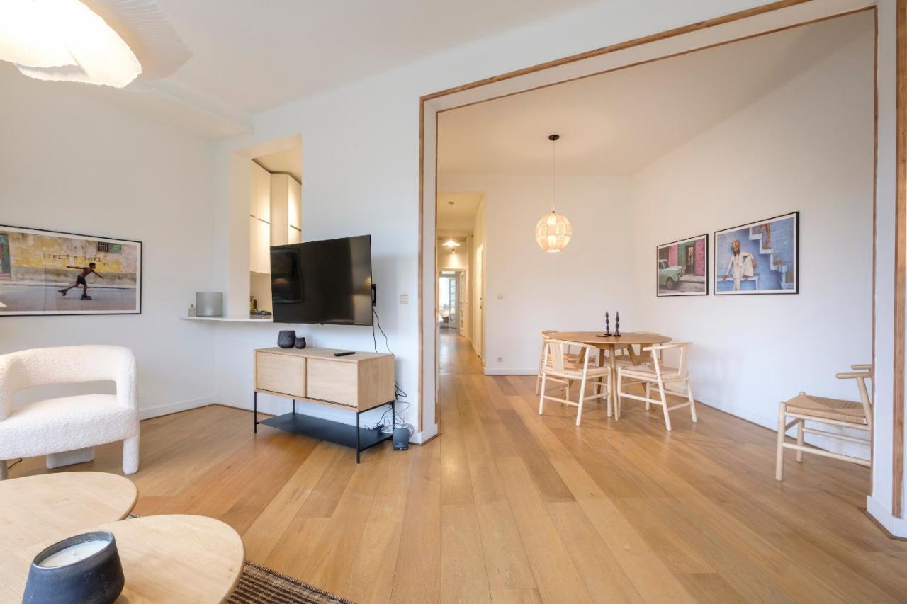 Beautiful 2 Bedrooms Ixelles Ponds *