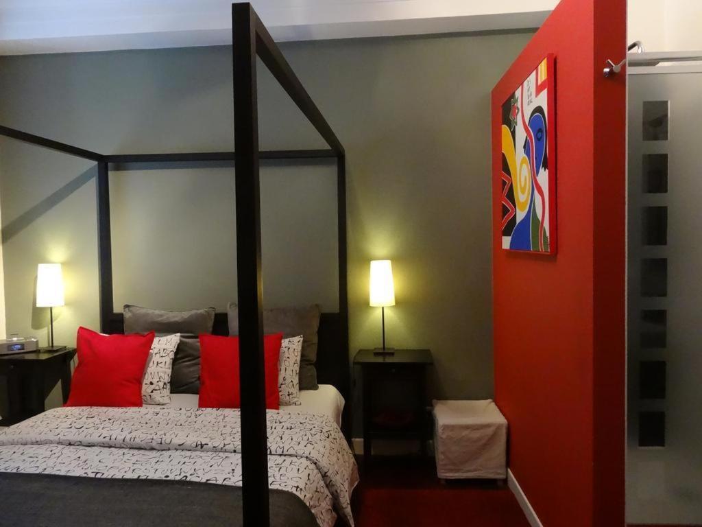 Welcome To My Place 3*