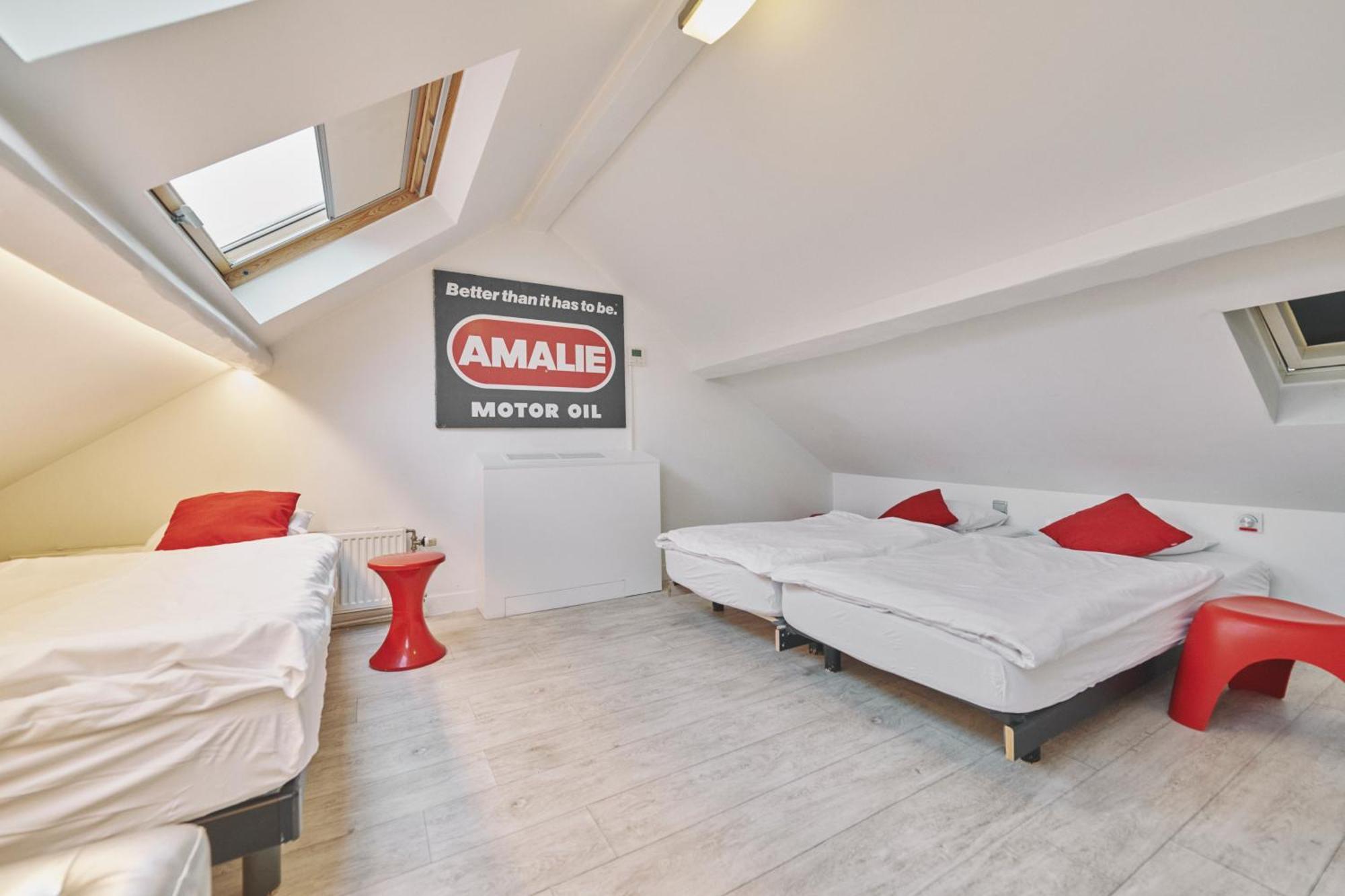 The Legacy By 2go4 Center Ostello *