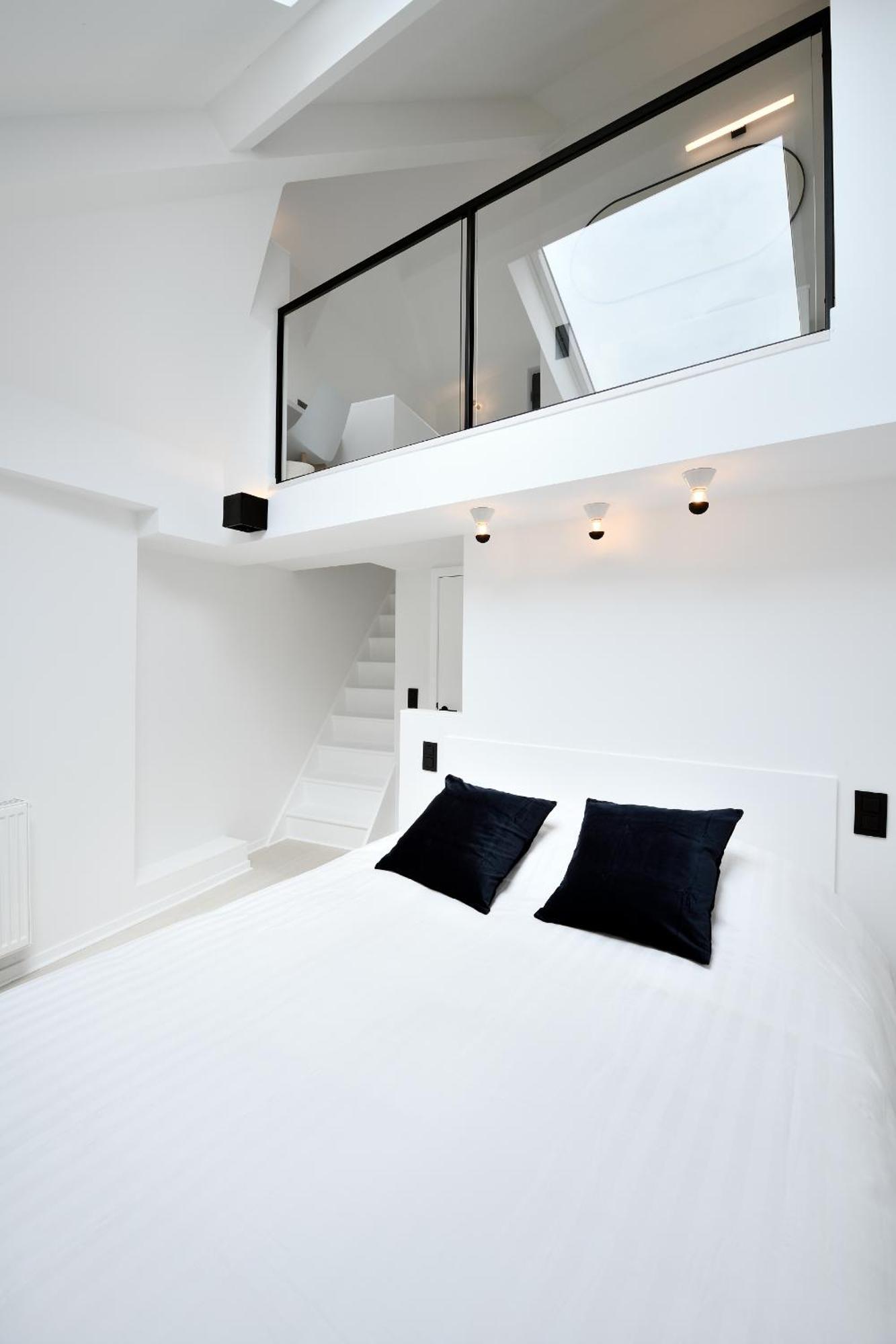 Urban Walls 3*