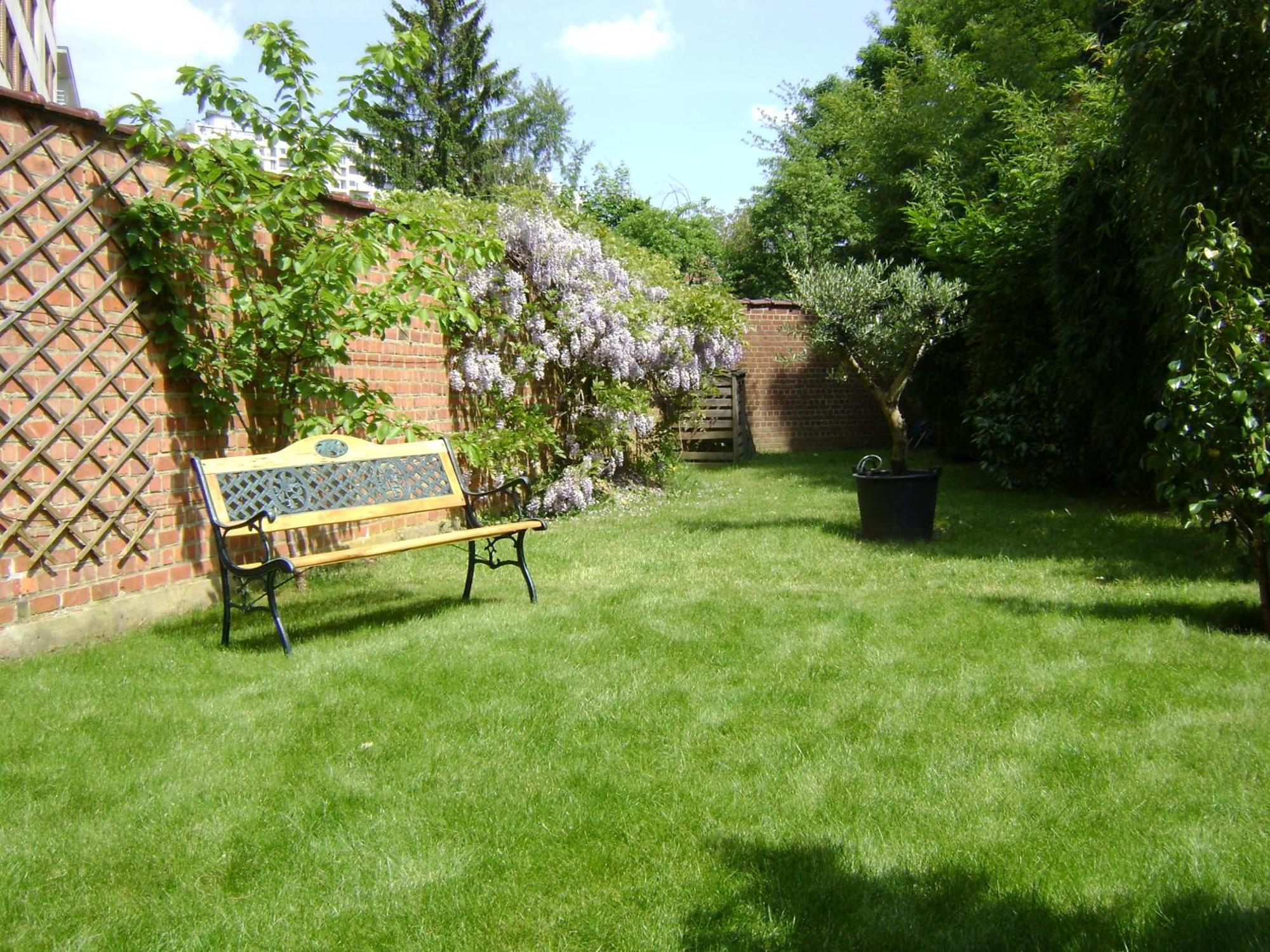 Brigitte & Alain Bed & Breakfast 3*