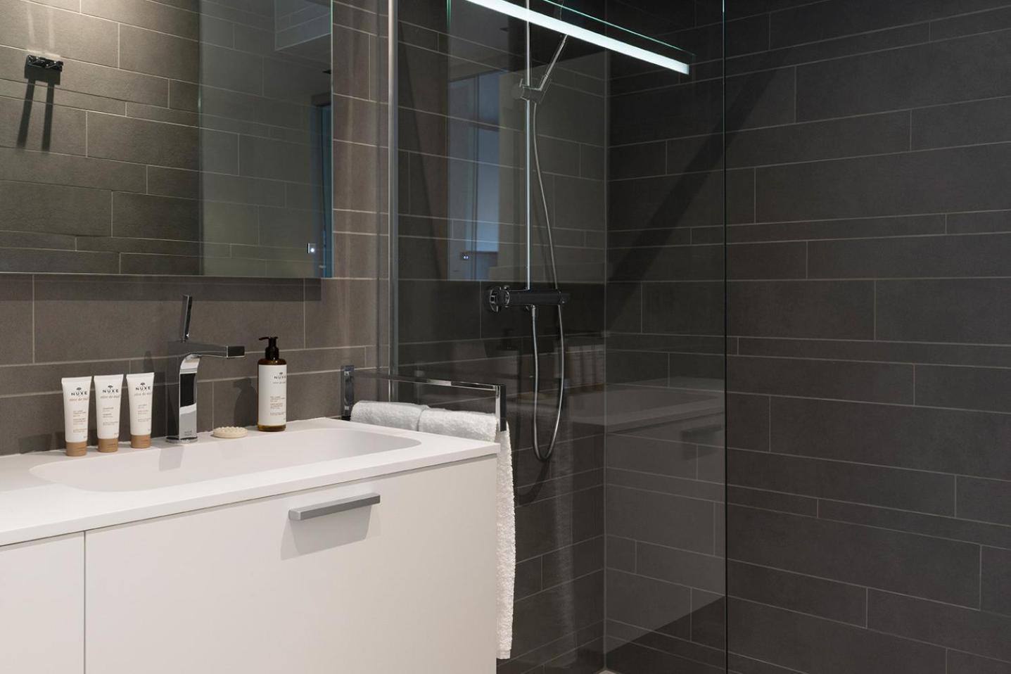 L-avenue 4* Brussel