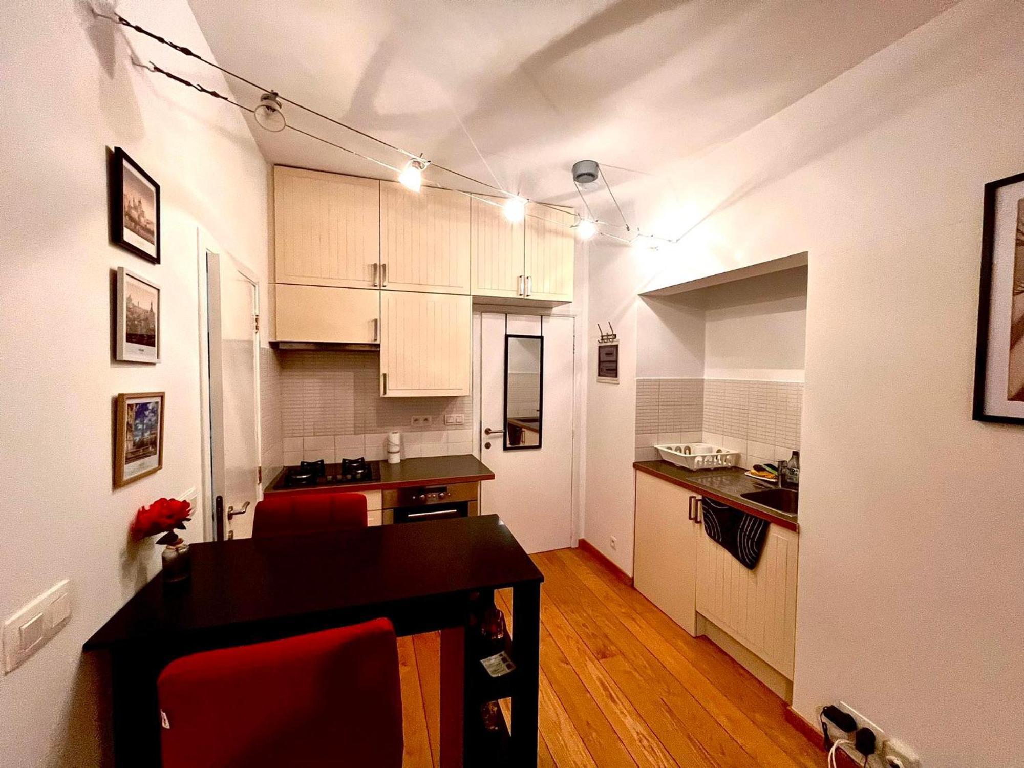 Charmant Studio - Quartier Chatelain Brussel