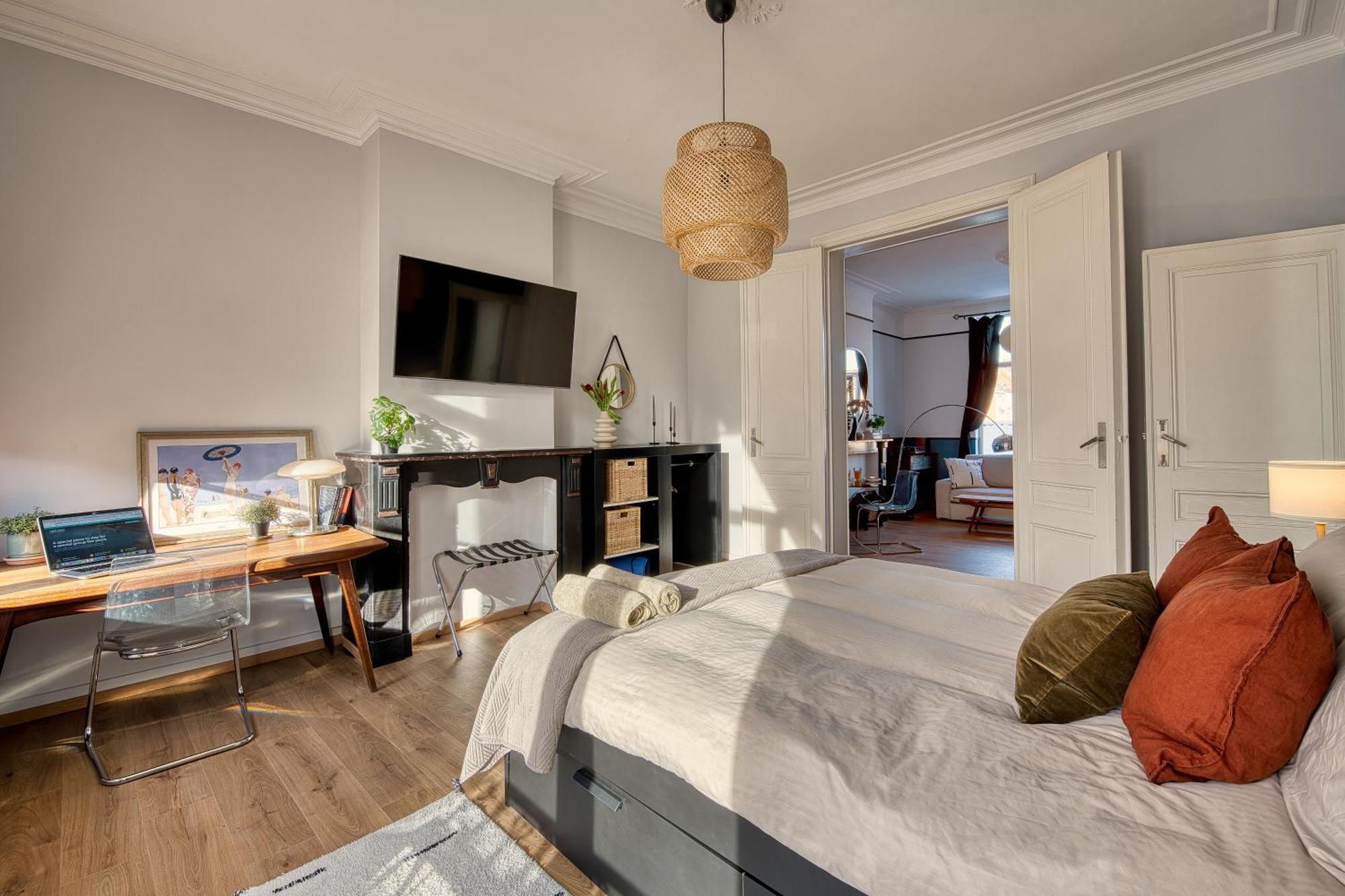 Bed & Breakfast Comenstay *