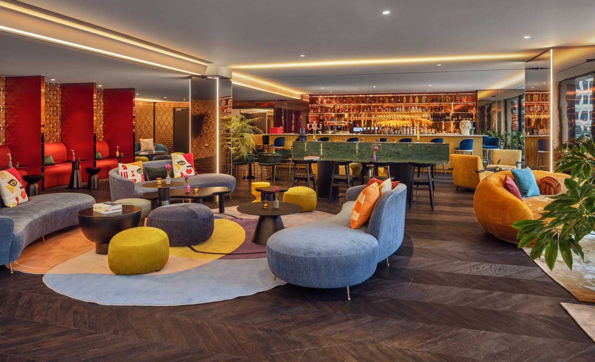 Hotel Uptown 4*