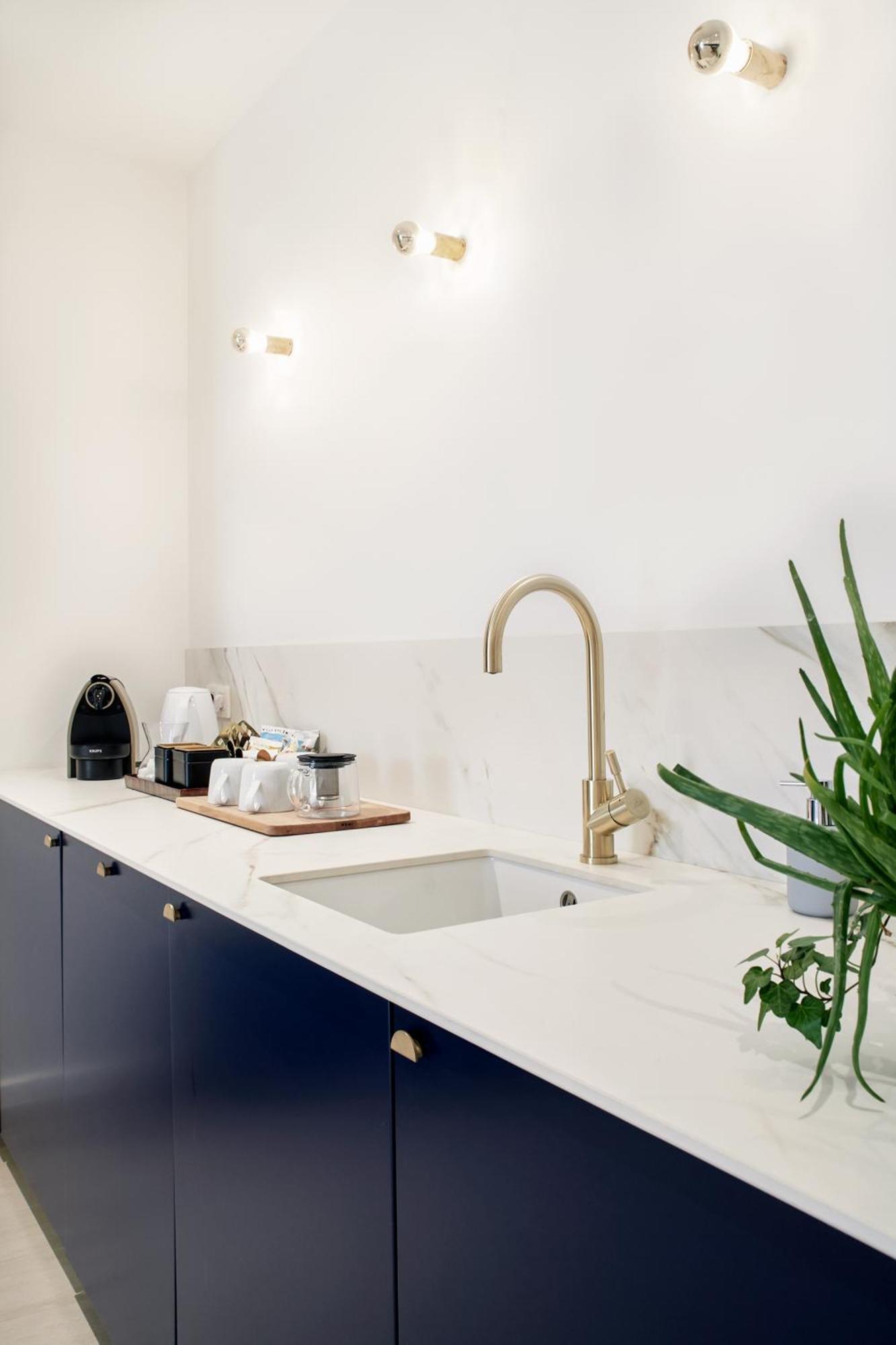 Urban Walls Couette-café 3*