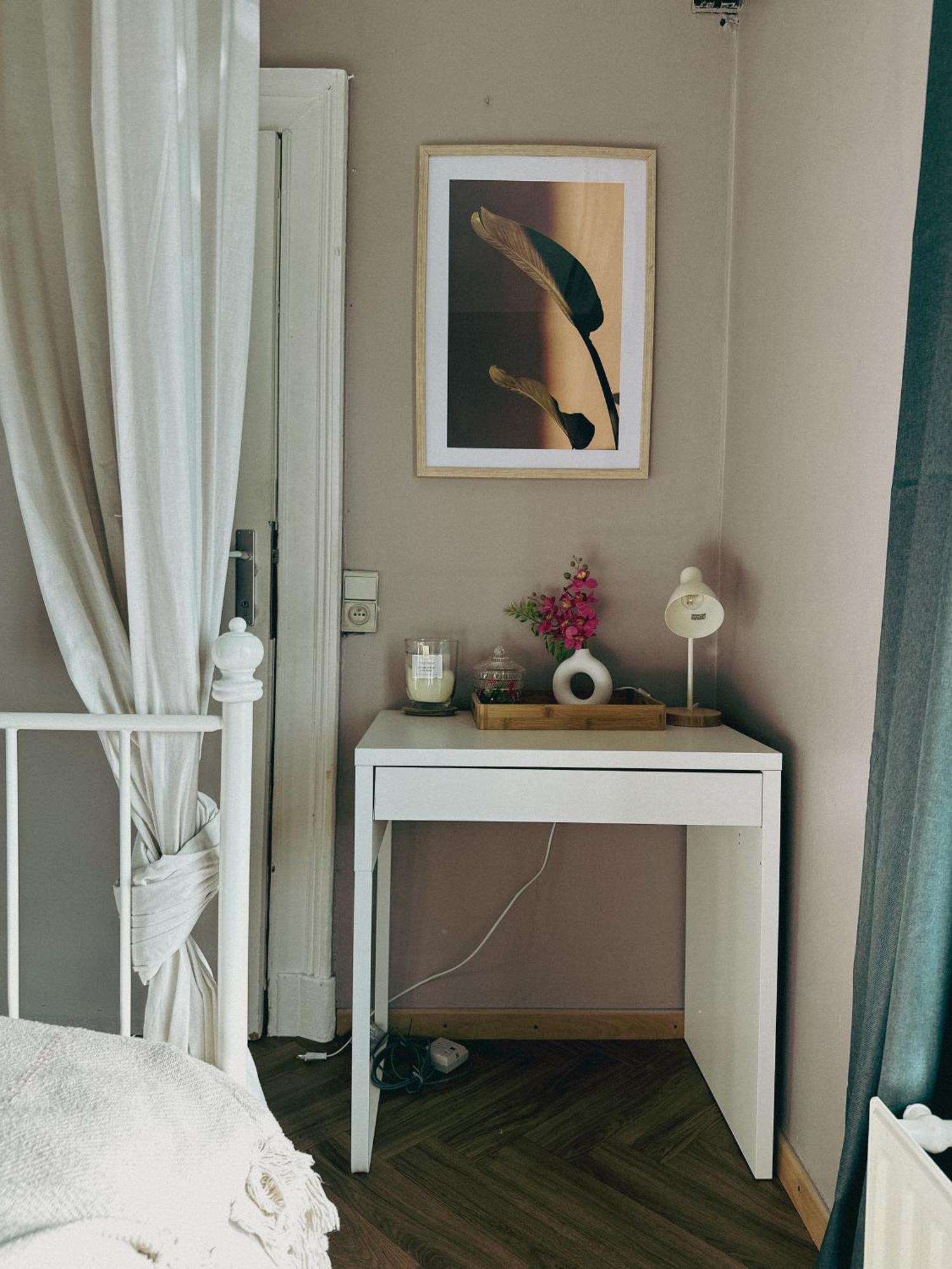 Ideal For Exploring Brussels, Close To Midi Station And Main Attractions *