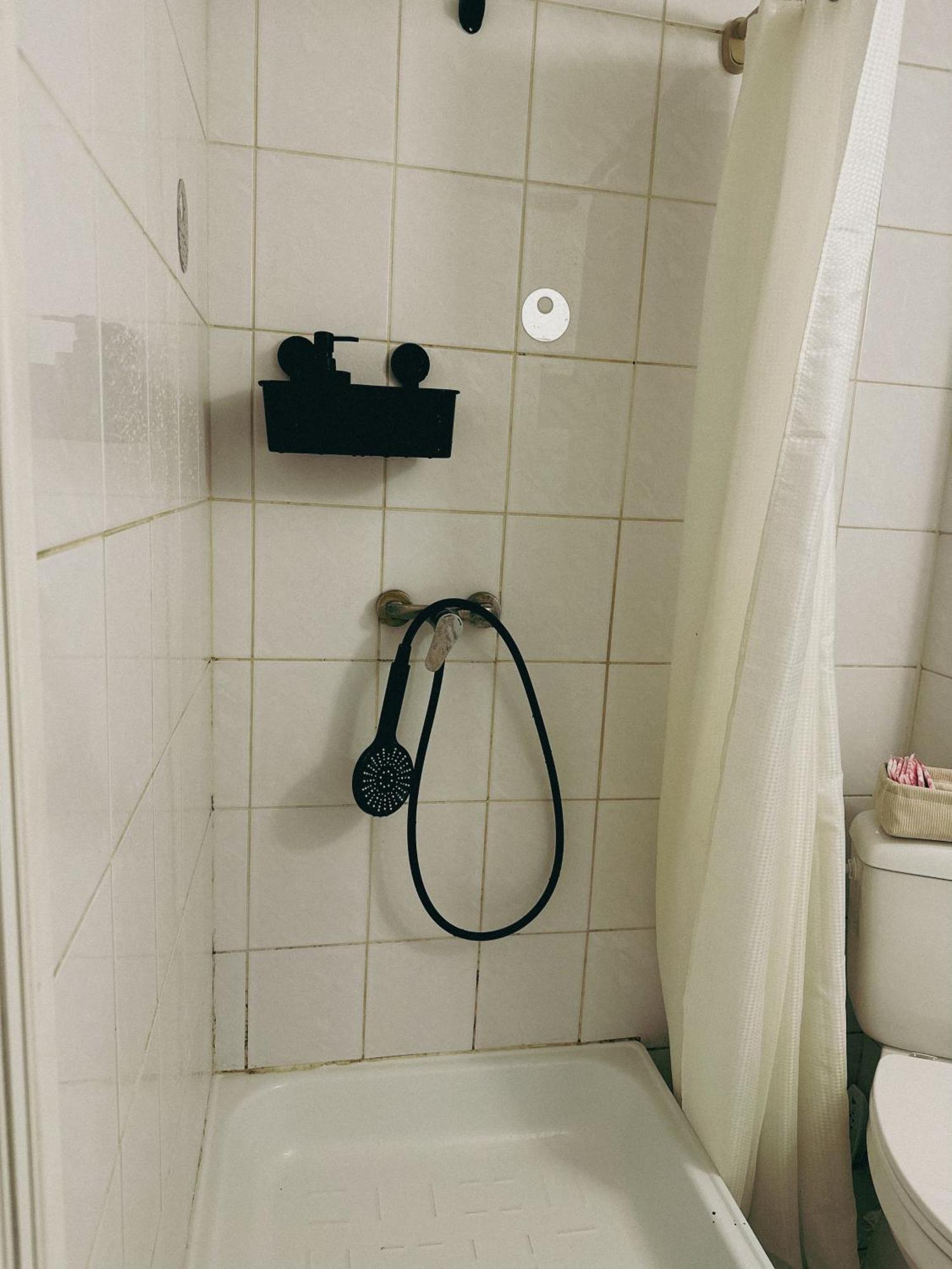 Appartamento Ideal For Exploring Brussels, Close To Midi Station And Main Attractions *