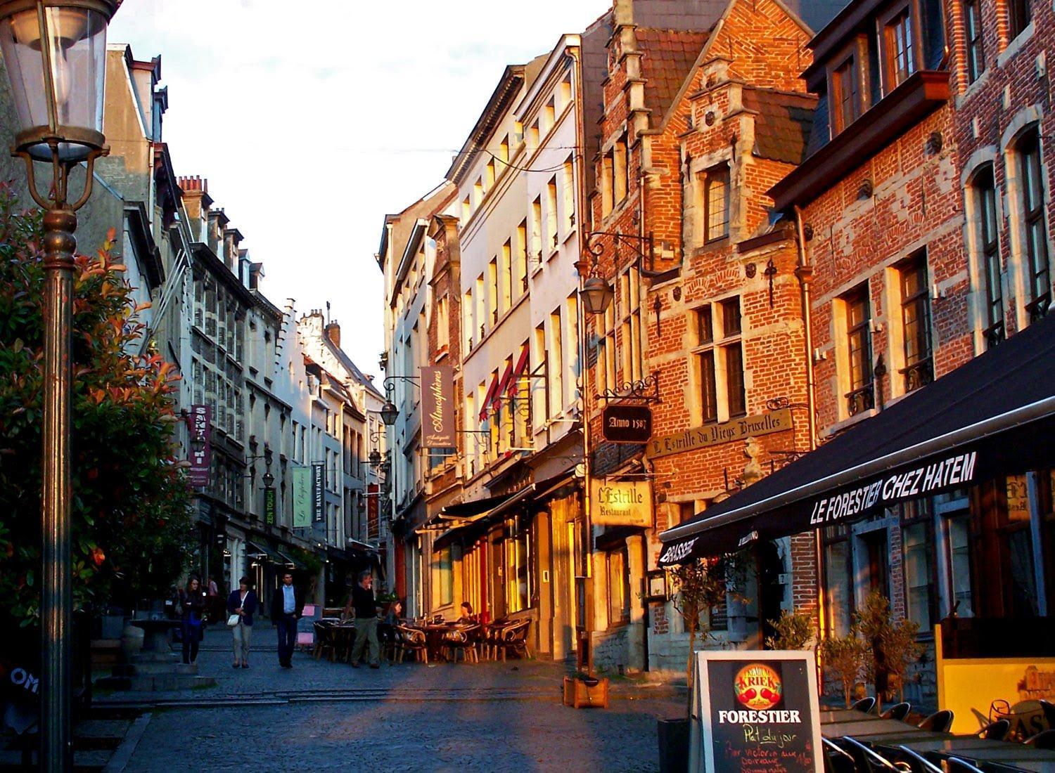 Gasthuis Centre Petite Privee Au Sablon ! *