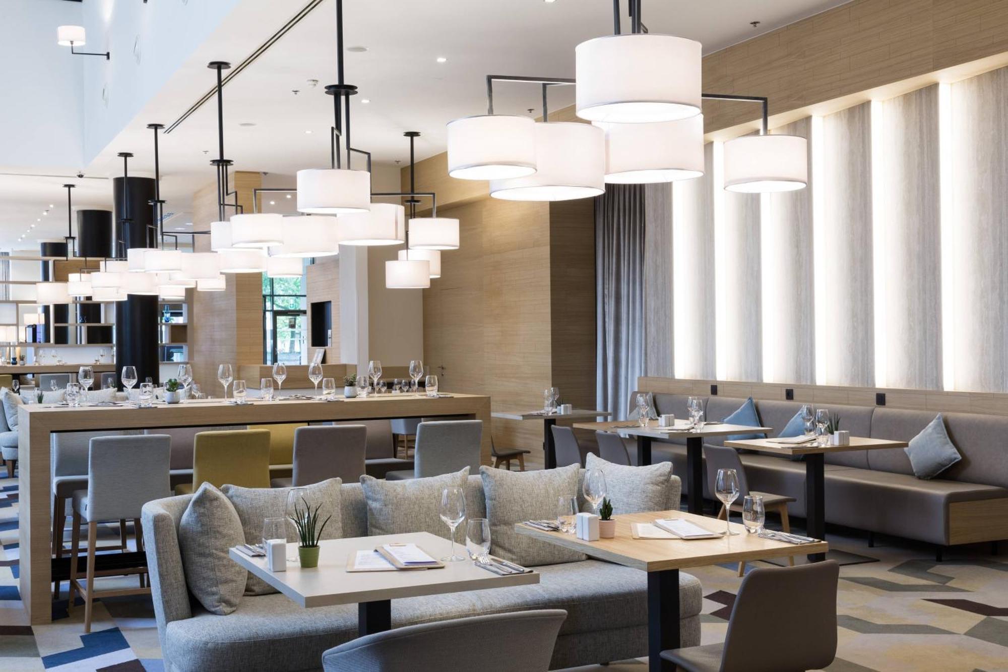Hotel Courtyard By Marriott Brussels