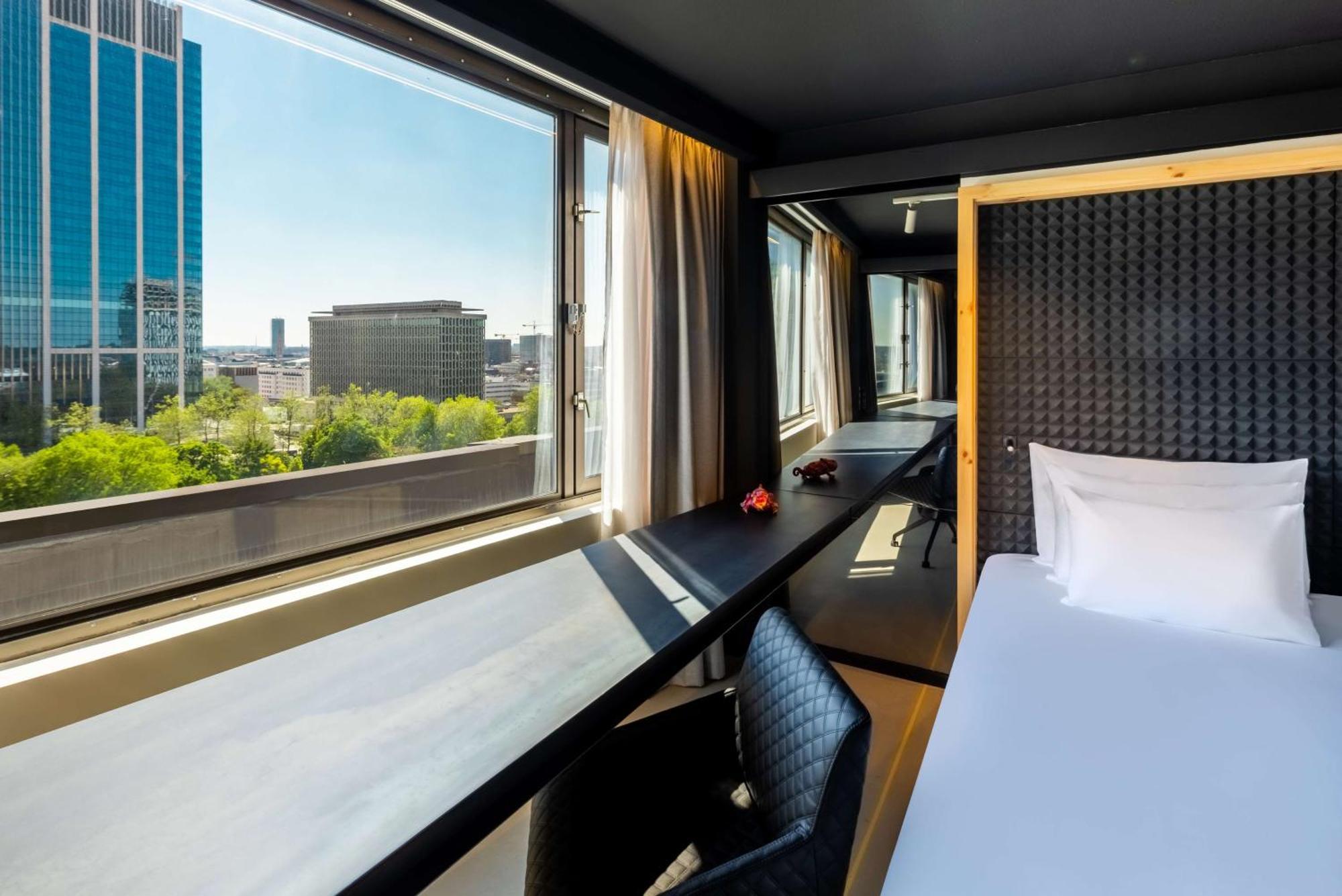 Nh Brussels Bloom 4*