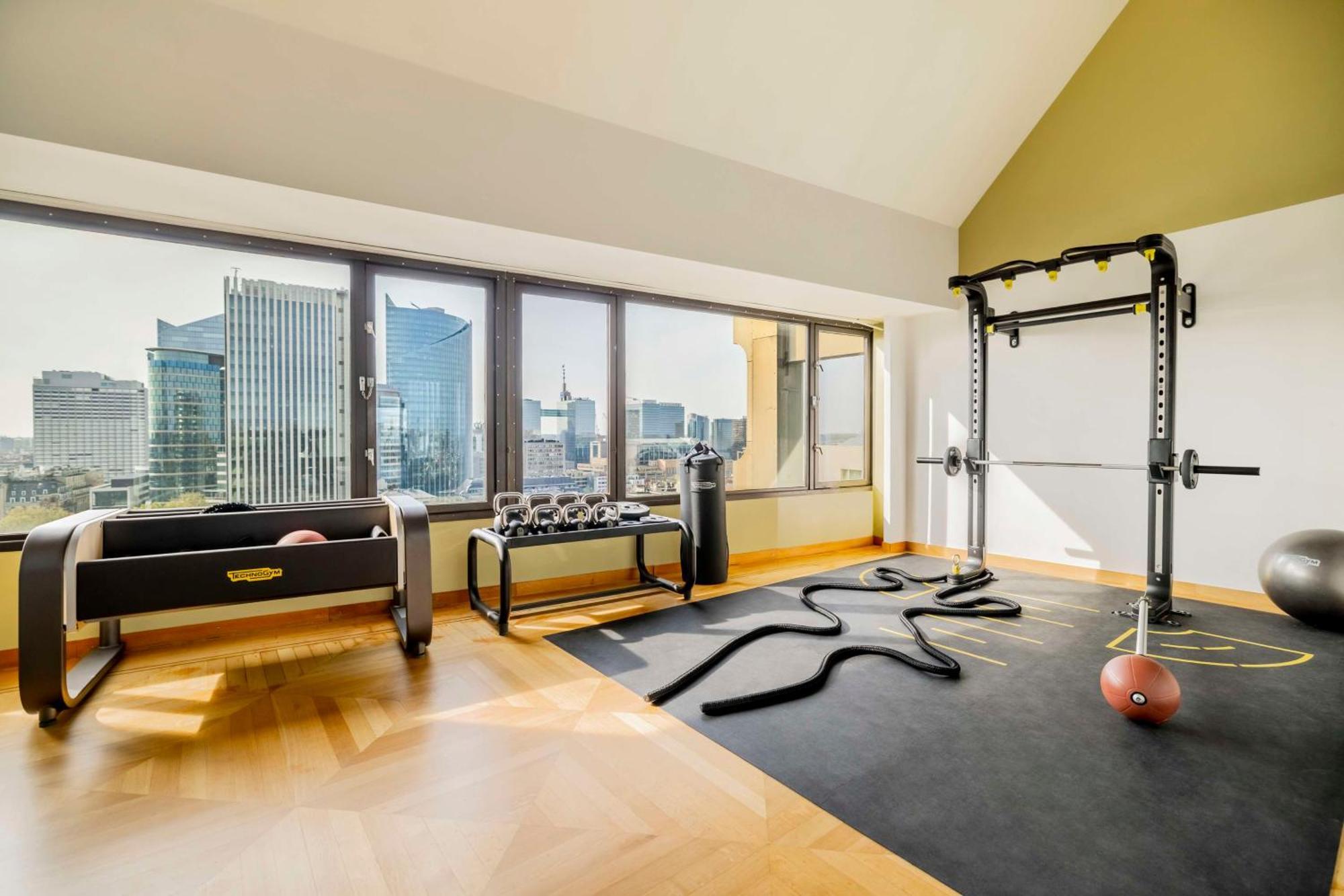 Nh Brussels Bloom Hotel 4*