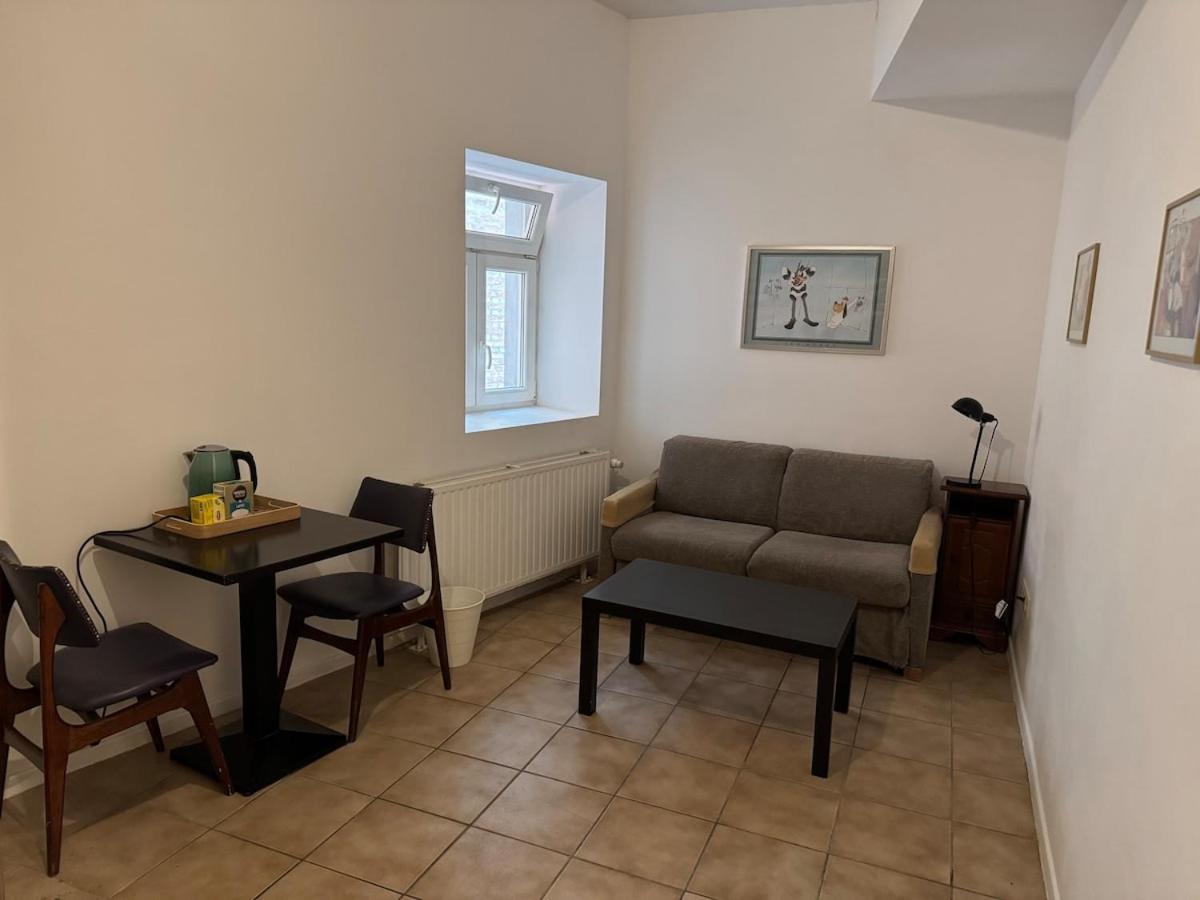 Centre De Bruxelles, Studiob Appartamento *