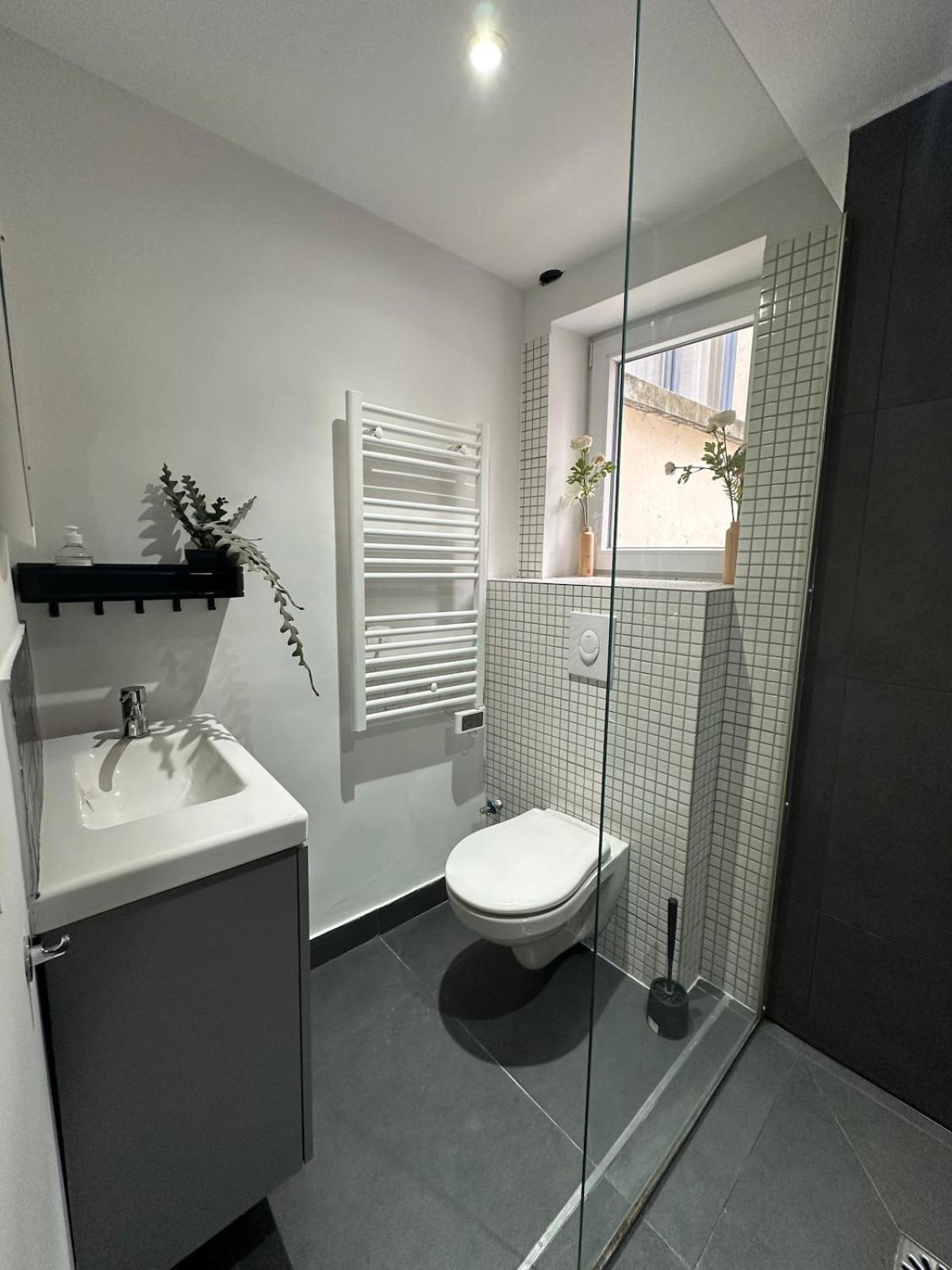Lejlighed Ixelles - Cozy In Middle Of European District *