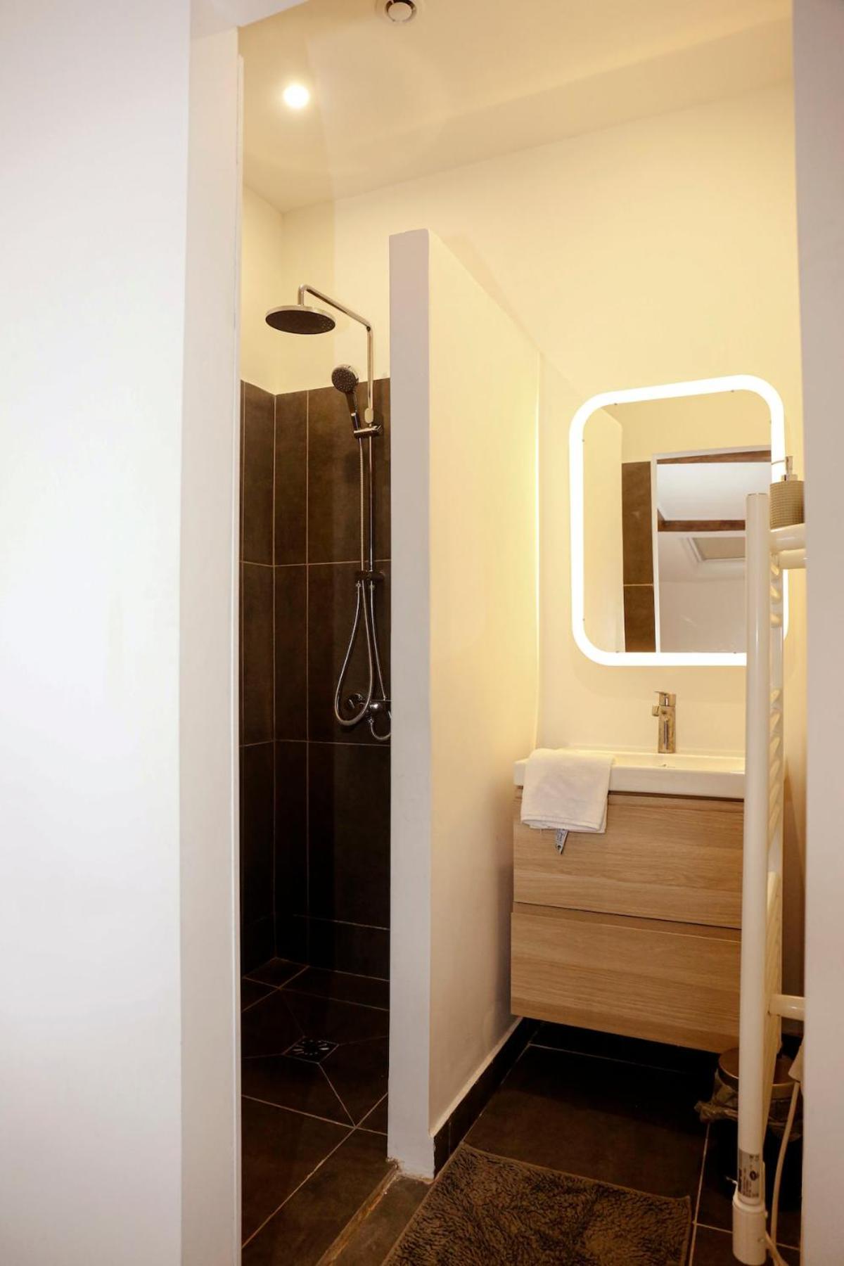 Absolute Charm 3 Bedroom 3 Bathroom With Ac Eu District * Bruxelles