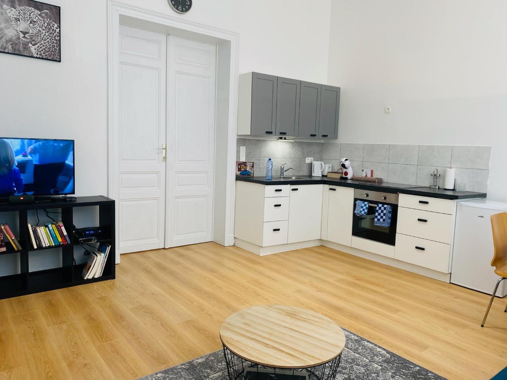 Apartment Calme Et Lumineux A Uccle *