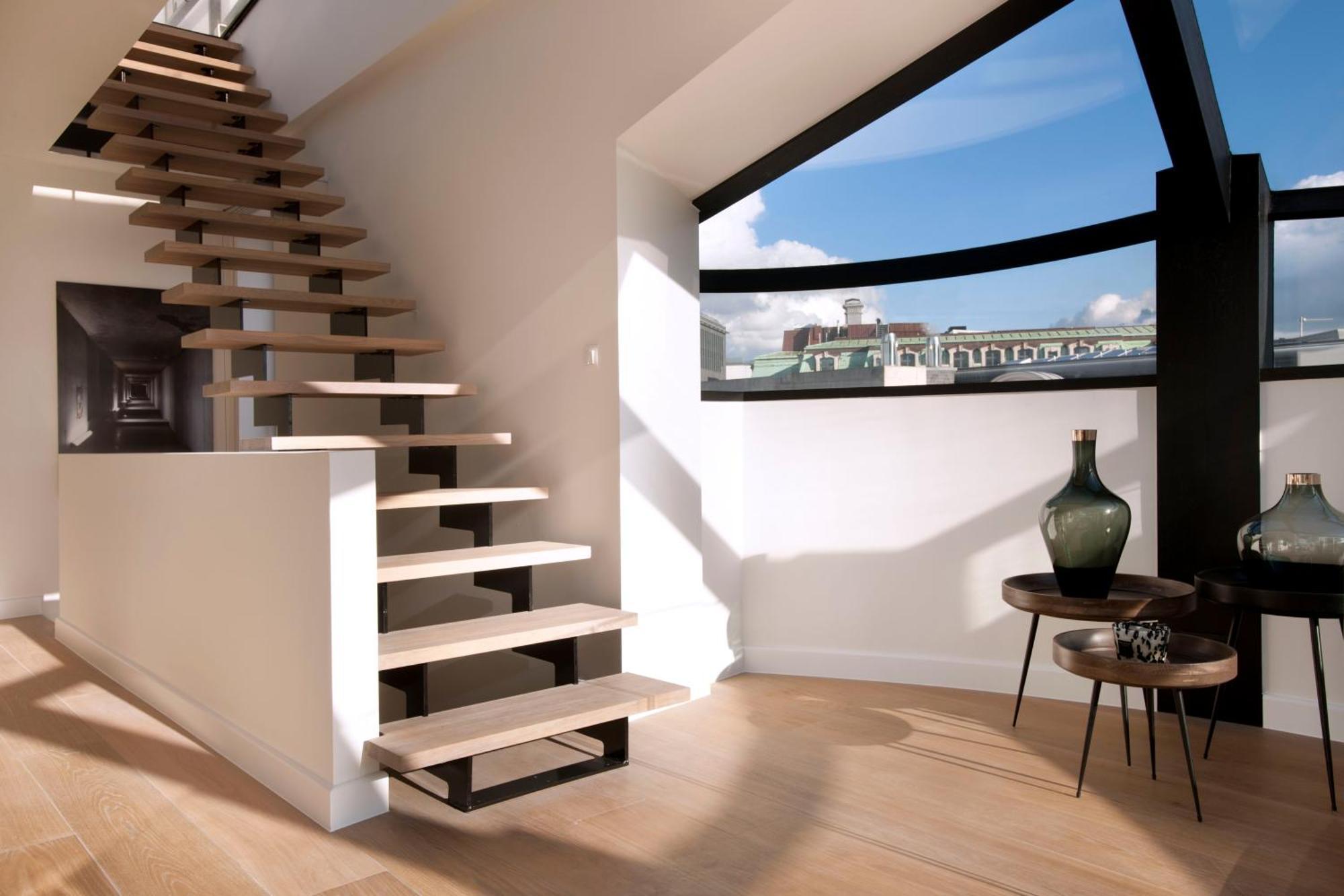 Triplex Penthouse In The Center * Bruxelles