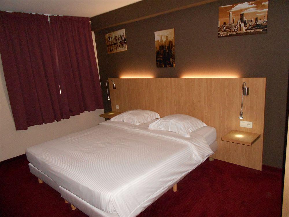 Hotel Ibis Centre Chatelain Bruxelles
