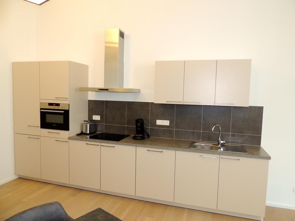 Aparthotel Chambon Suites 2*