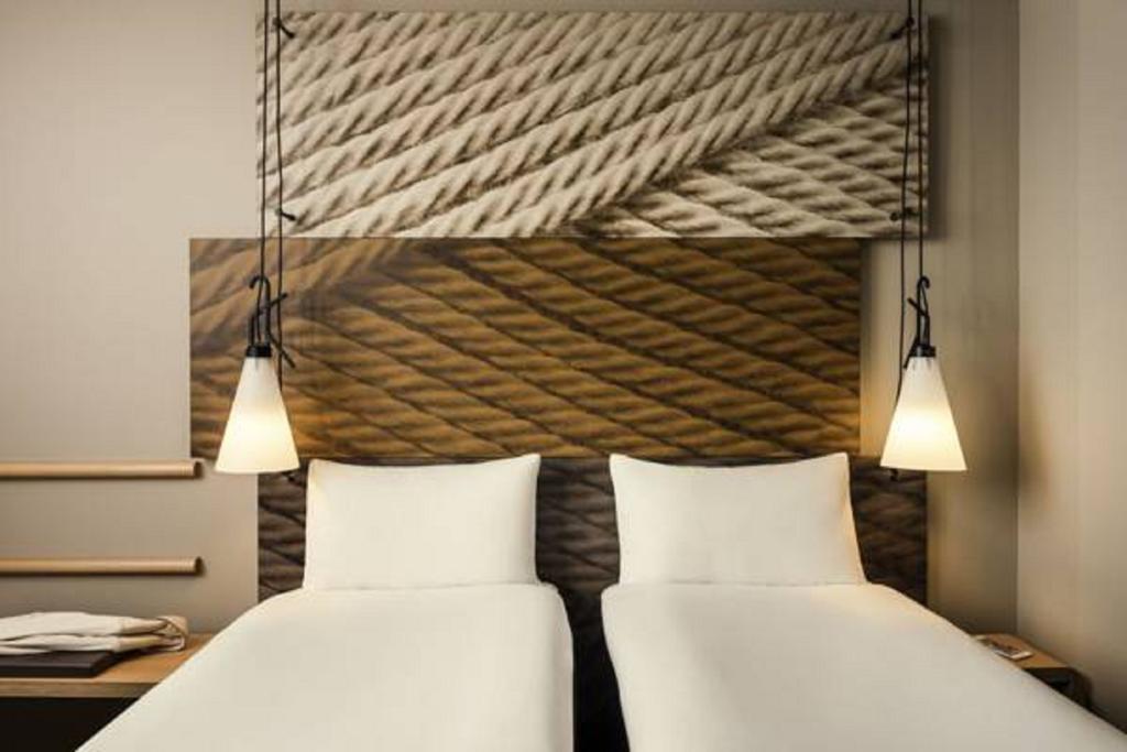 Ibis Erasmus 3*