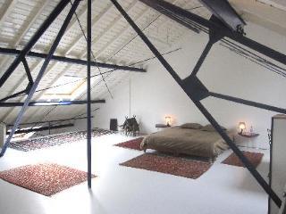 Ze Agency Hotel 3*