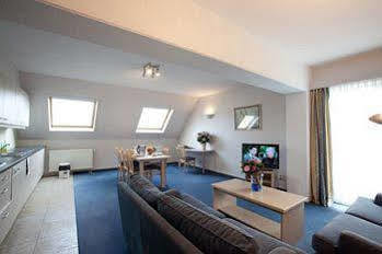 Axl Flathotel Continental Aparthotel