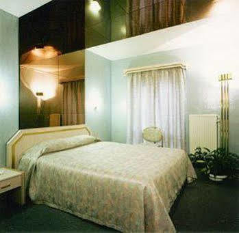 Le Chantecler 2* Brussel