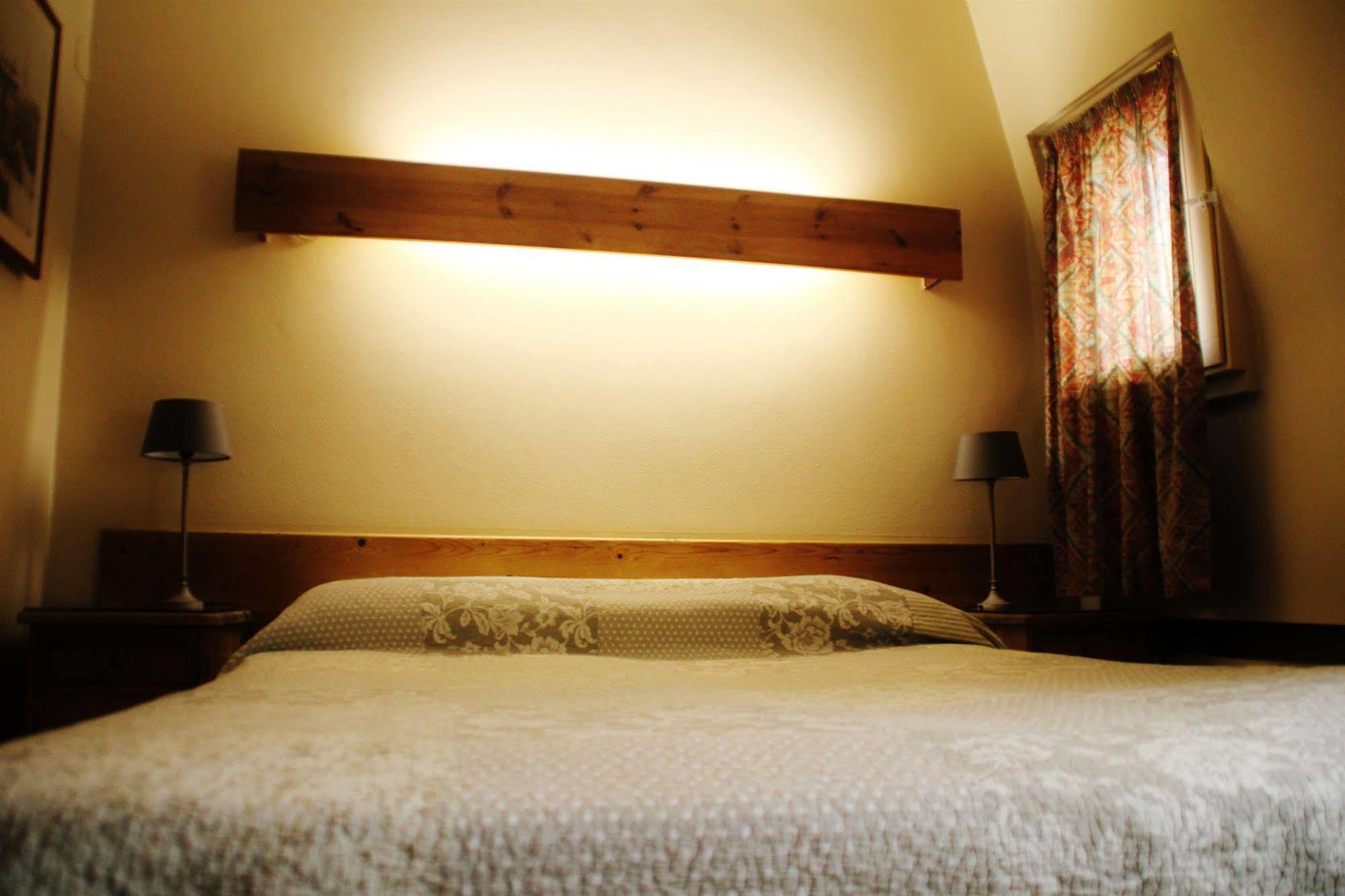 La Vieille Lanterne Hotel *
