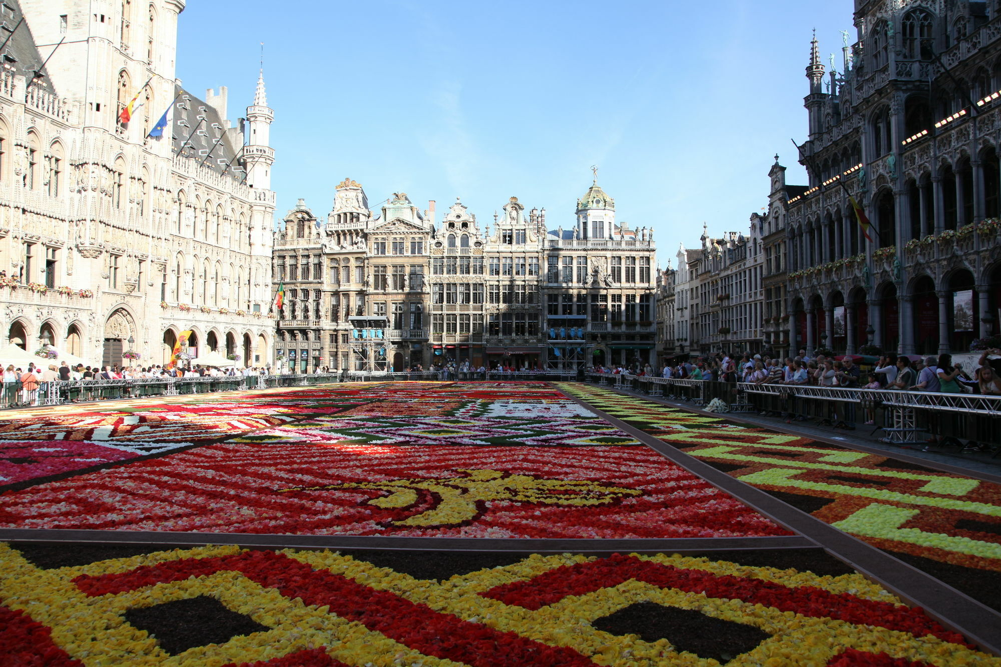 Le Quinze Grand Place Hotel 3*
