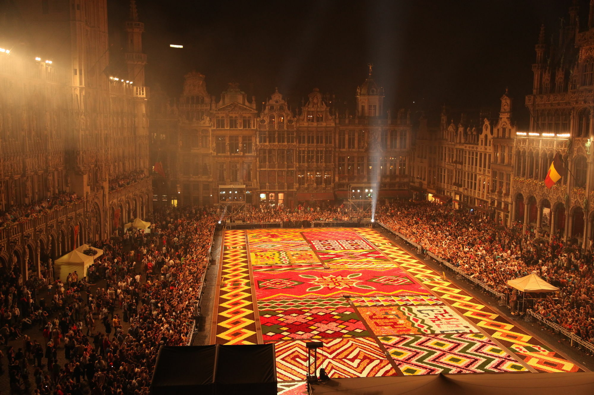 Hotel Le Quinze Grand Place 3*
