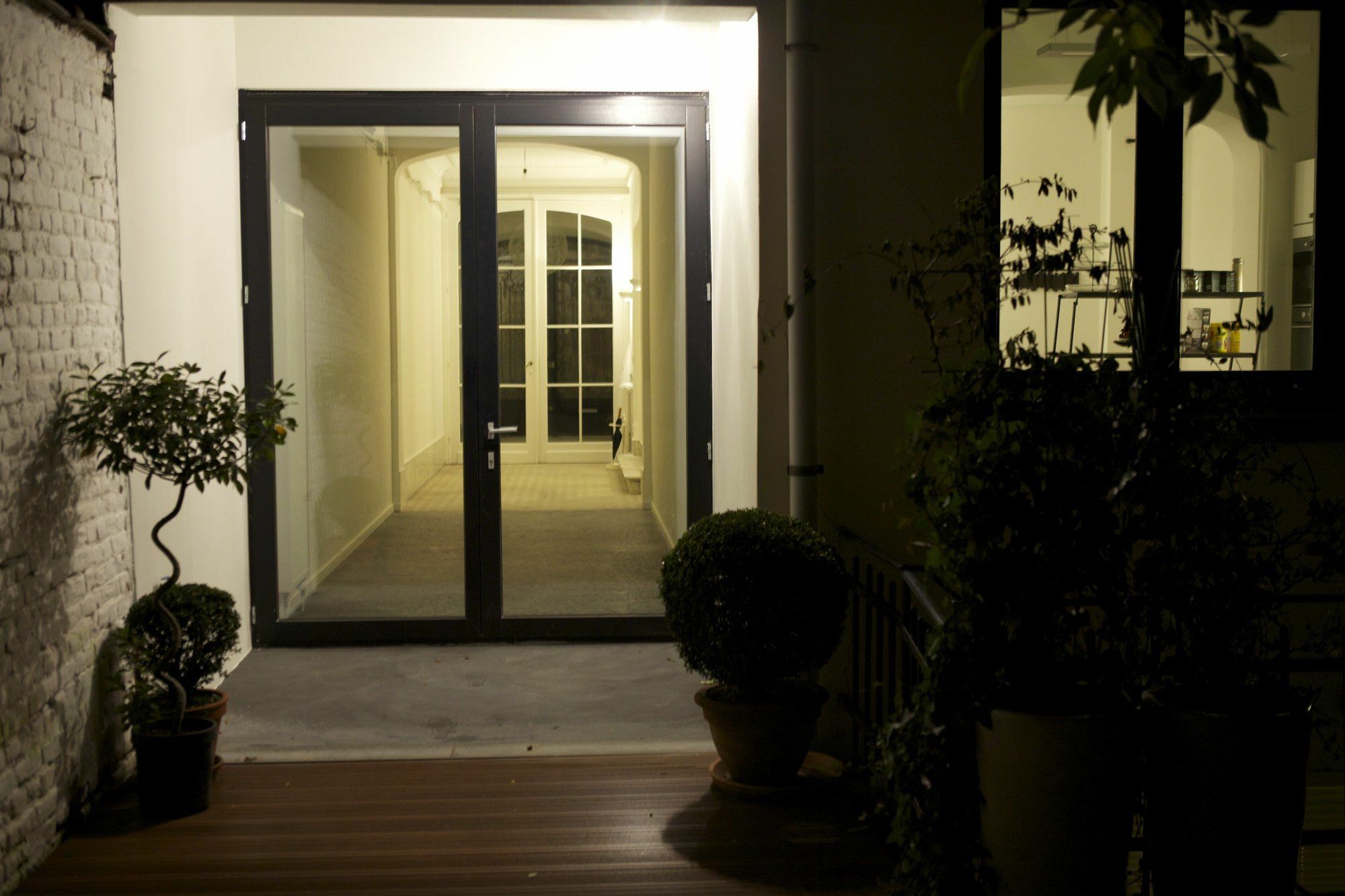 Living In Brûsel, Urban