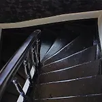 N°9 Boutique Apartments