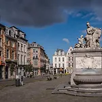 Magnifique Appartement Au Coeur Du Sablon !