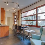 Grand Place Charbon Residence