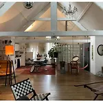 Le Loft Des Artistes